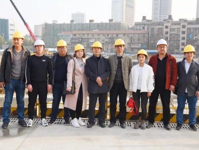 關(guān)于結(jié)構(gòu)工程師參觀施工現(xiàn)場的信息