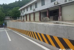作為土石方工程監理人員需要做哪些方面的工作？