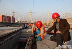 一級建造師和一級消防工程師，這兩個證書哪個比較好，今年想報考其中的一個？