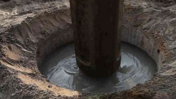 泥漿護(hù)壁鉆孔灌注樁,泥漿護(hù)壁鉆孔灌注樁動畫 第2張 泥漿護(hù)壁鉆孔灌注樁,泥漿護(hù)壁鉆孔灌注樁動畫 第2張