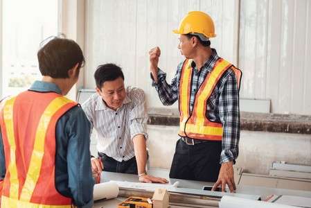 做結(jié)構(gòu)工程師辛苦嗎結(jié)構(gòu)工程師需要跑現(xiàn)場嗎 第2張 做結(jié)構(gòu)工程師辛苦嗎結(jié)構(gòu)工程師需要跑現(xiàn)場嗎 第2張